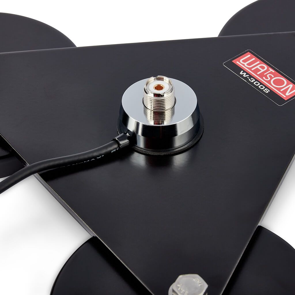 Watson W-300S triple magnetic antenna mount with SO-239 fitting