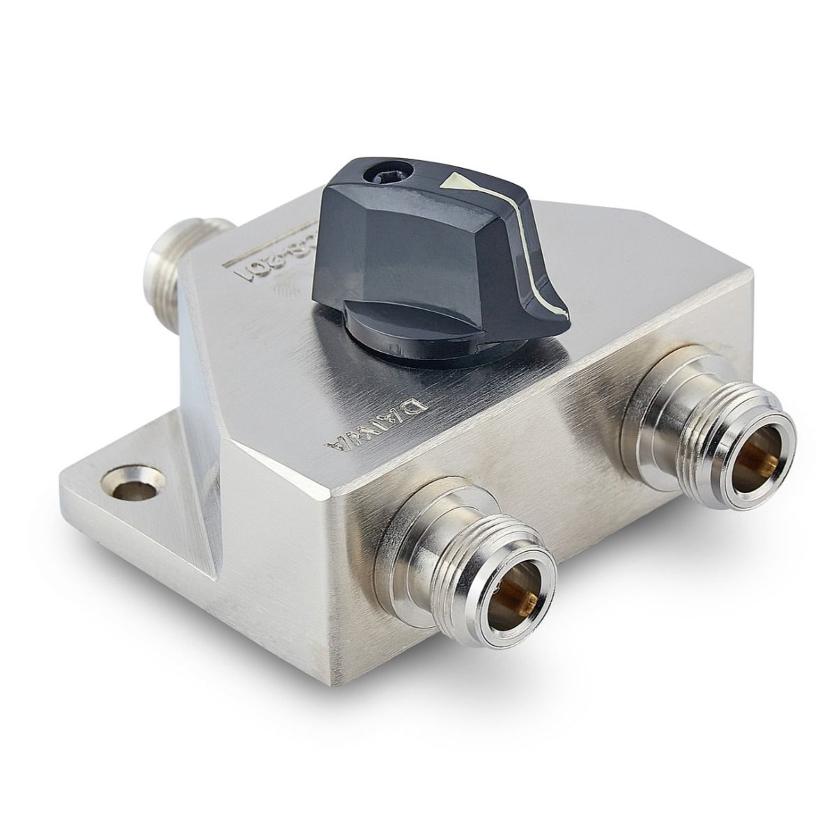 Daiwa CS-201G11 2-Position N-Type Coaxial Antenna Switch, DC-1.3GHz, 1.5kW