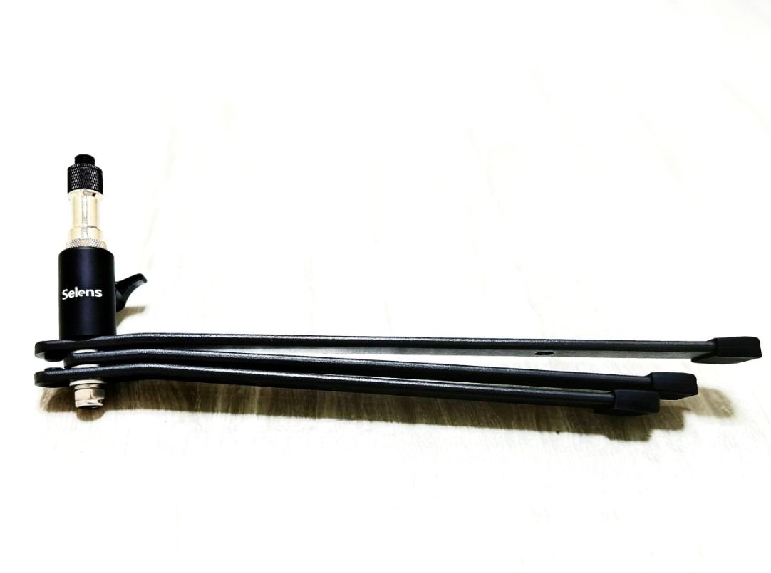 Tripod with M10 Adaptor for MC-750 & JPC-12 Antennas