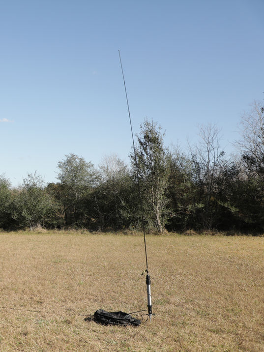 REZ Antenna Ranger 80 complete portable HF antenna deployed outdoors